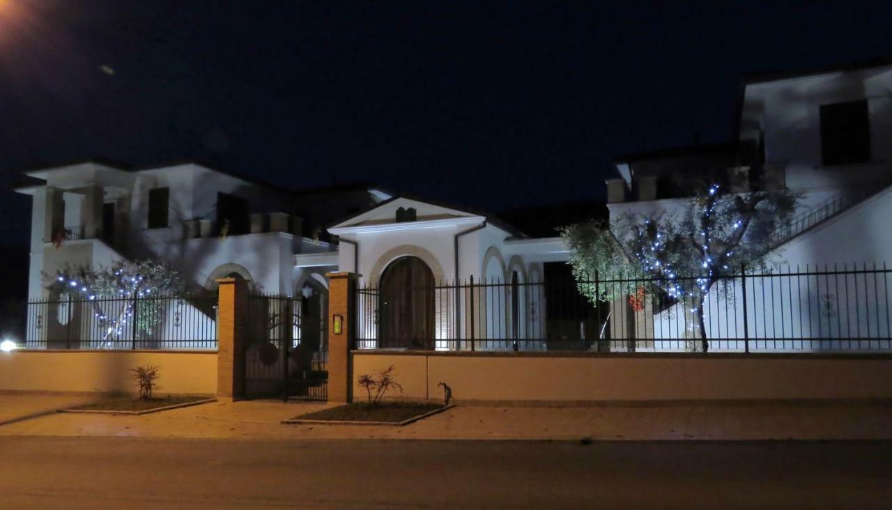 Residence Stella Del Gran Sasso Colledara Zewnętrze zdjęcie