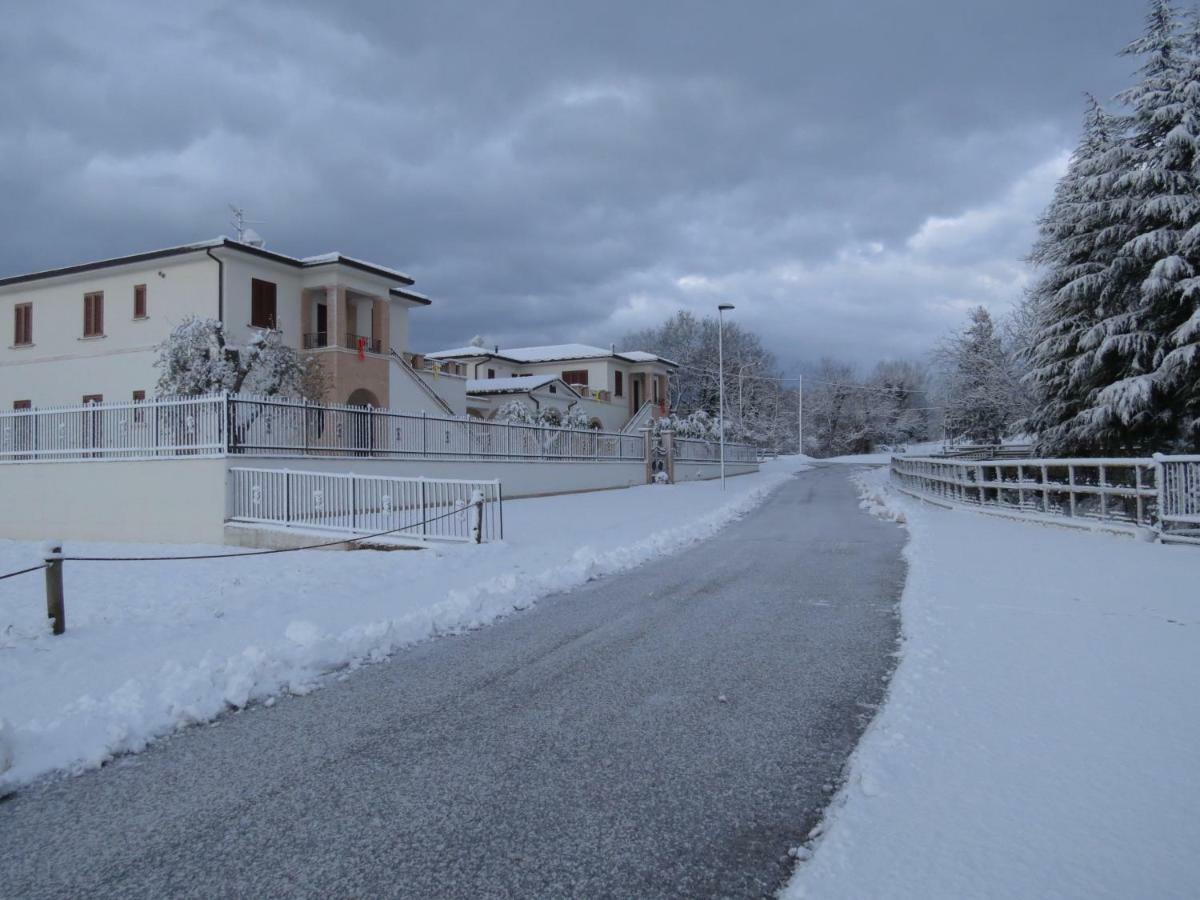 Residence Stella Del Gran Sasso Colledara Zewnętrze zdjęcie