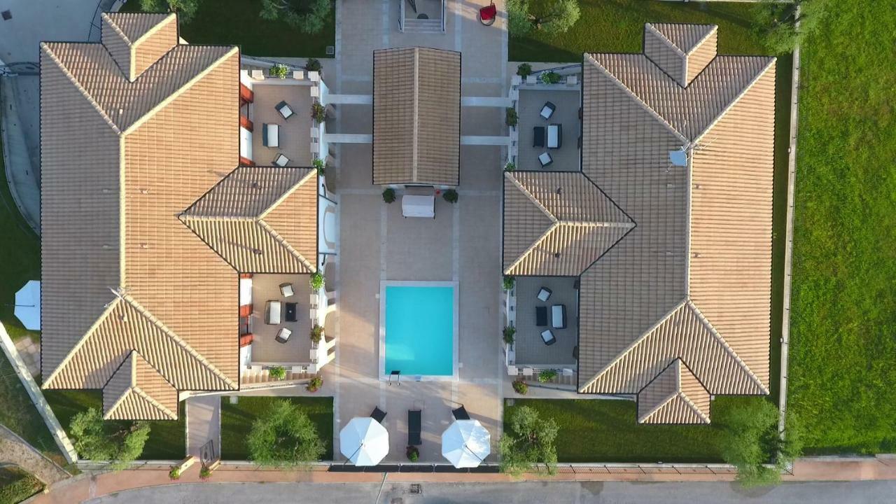 Residence Stella Del Gran Sasso Colledara Zewnętrze zdjęcie
