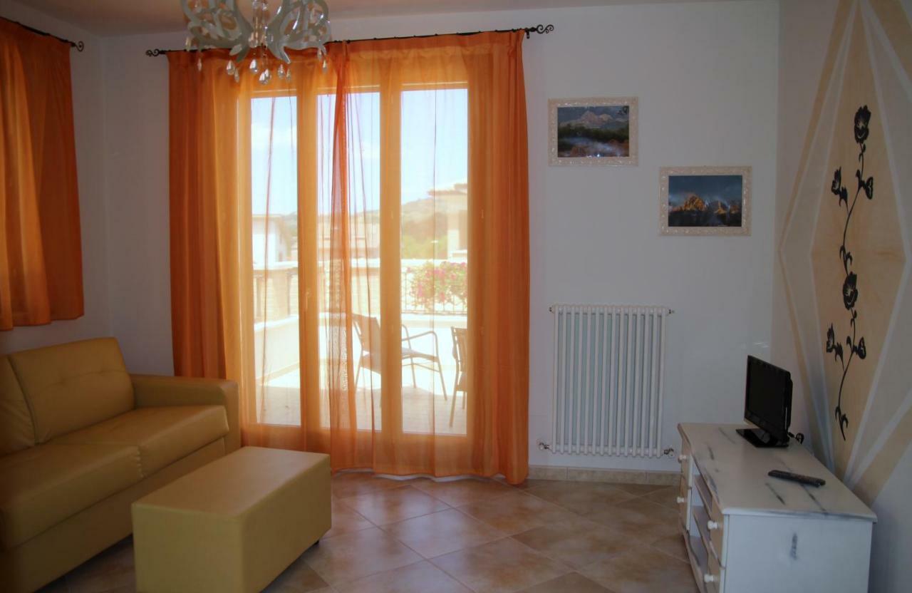 Residence Stella Del Gran Sasso Colledara Zewnętrze zdjęcie